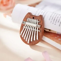 8-tone Mini Thumb Piano Portable Finger Percussion Instrument Finger Piano For Beginners Music Lovers For Thanksgiving Christmas New Year Halloween Ea Style BE -Schmidt Butik 998840954 max